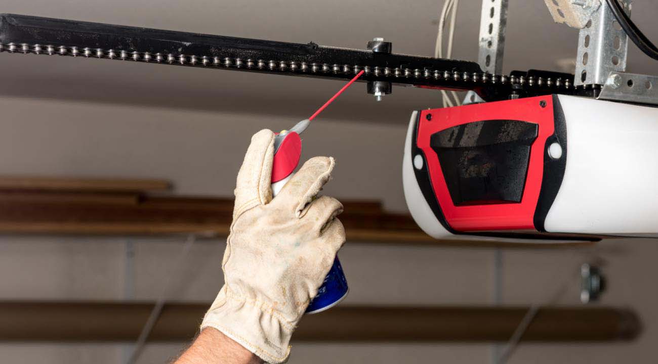 Lubricating Garage Door Chain